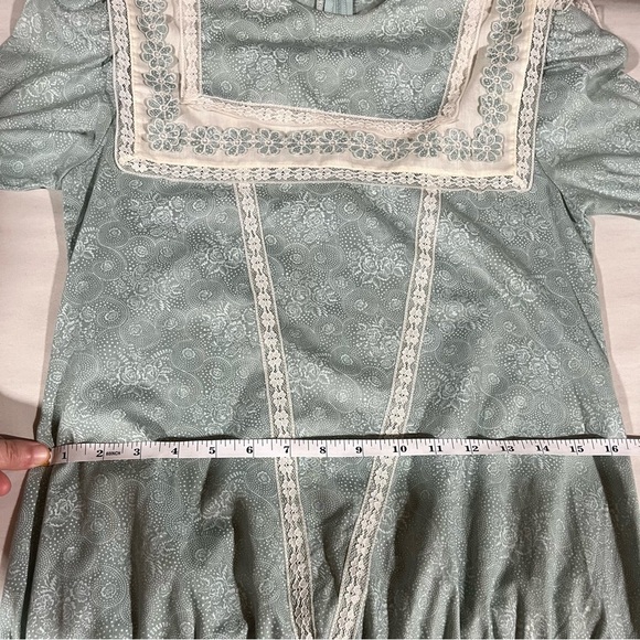 Gunne Sax Vintage Sage Green Floral Lace Dress with Drop Waist Cottagecore - Picture 12 of 13